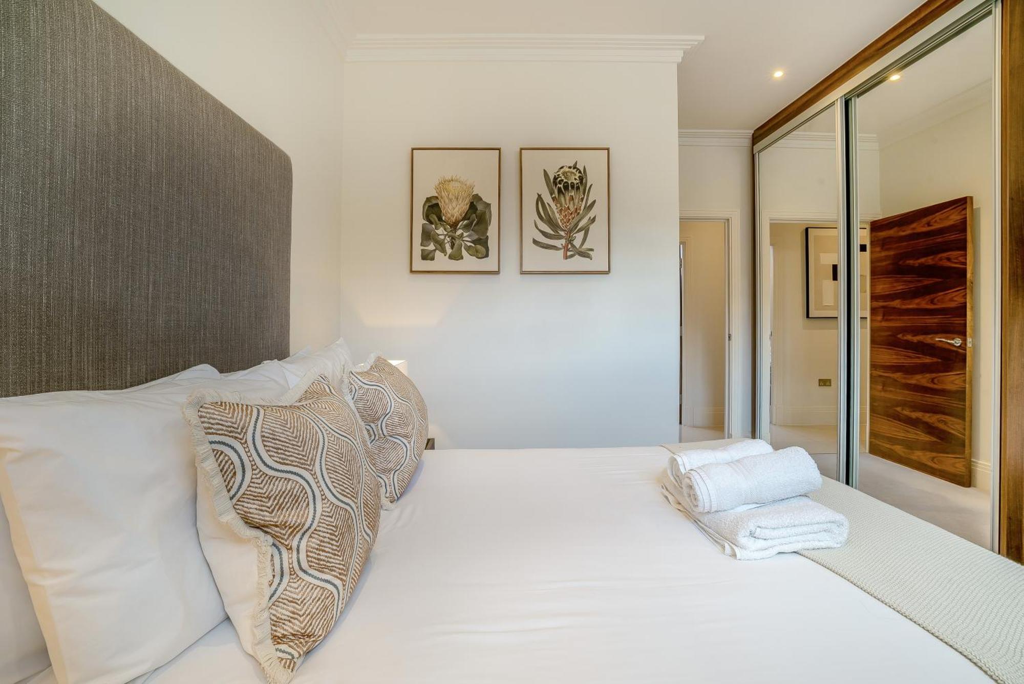 Palace Wharf Apartments Londra Dış mekan fotoğraf