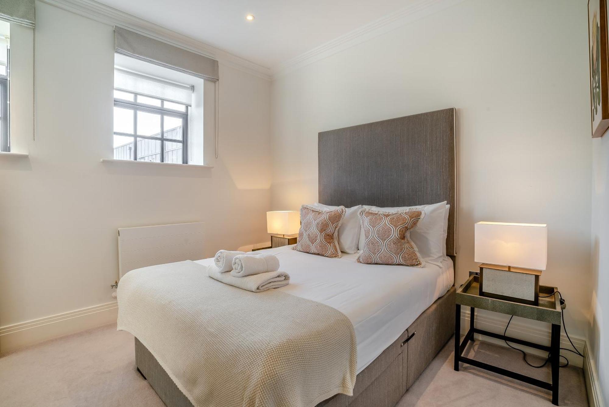 Palace Wharf Apartments Londra Dış mekan fotoğraf